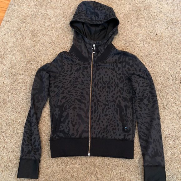 lululemon athletica Tops - Lulu Lemon Hoodie